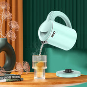 Reisewasserkocher 500ML Wasserkocher Klein, Edelstahl-Teekanne, Sockel mit Aufbewahrungsfunktion für das Netzkabel, Mini Camping Wasserkocher mit 600W für Reisen Camping Wohnwagen oder Unterwegs(Grün)